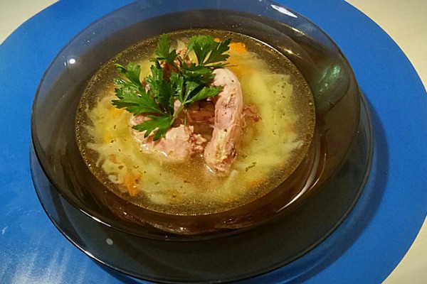Суп из куриных шеек: варианты приготовления
